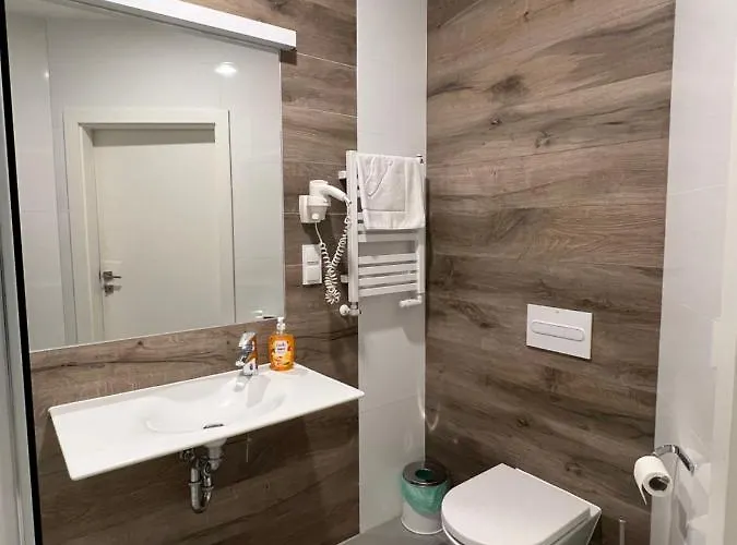 Czarna Gora 112 דירה